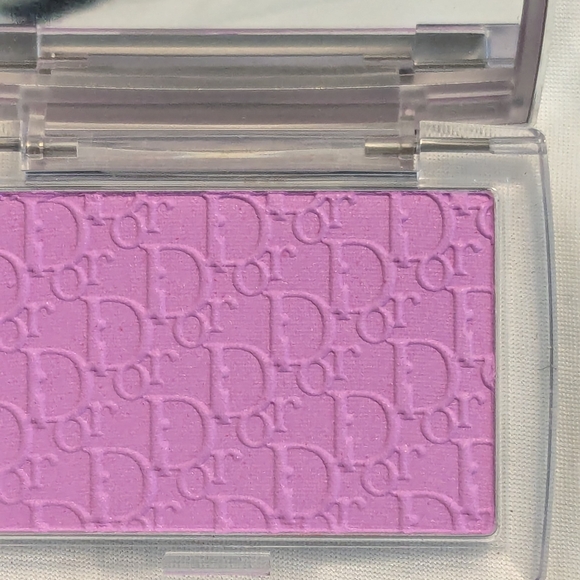 New Dior Rosy Glow Blush in Pink Lilac - New Without Box - Picture 6 of 9
